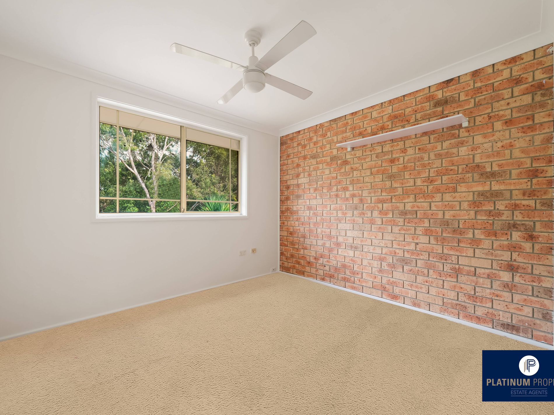 12B Cato Way, Casula