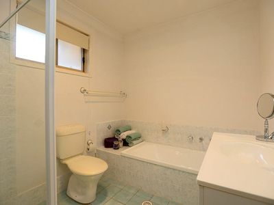 2 / 21 Pringle Avenue, Bankstown