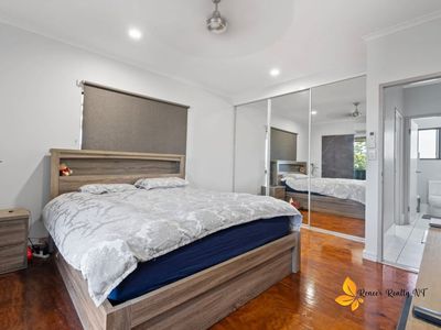 25 Bagshaw Crescent, Gray