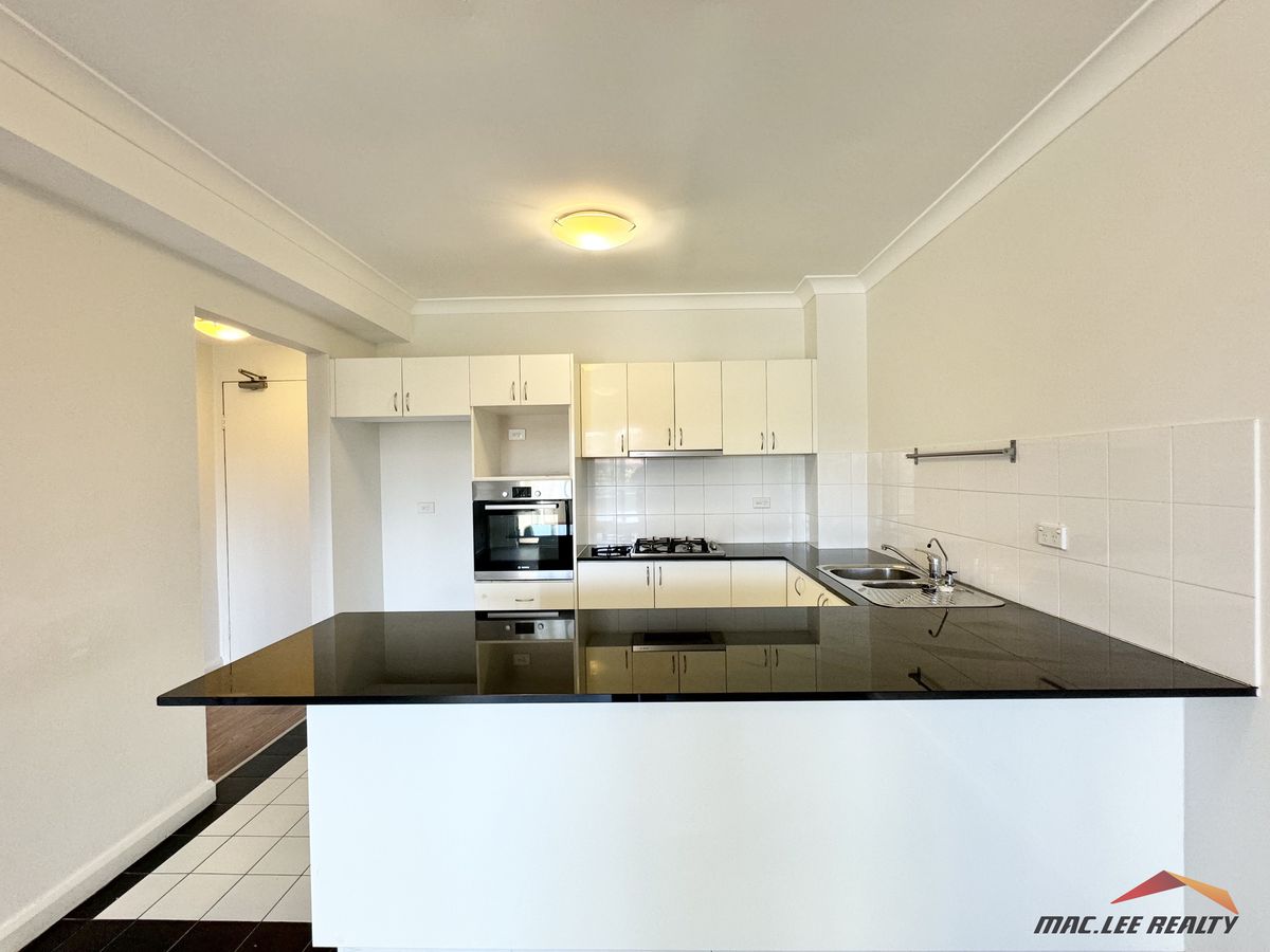 12 / 3-11 Hawkesbury Avenue, Dee...