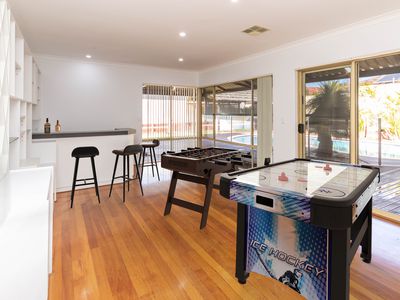 5 Parkin Court, Eden Hill