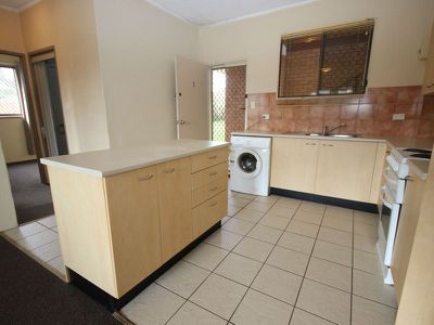 2 / 2-6 Lakeside Drive, Eden