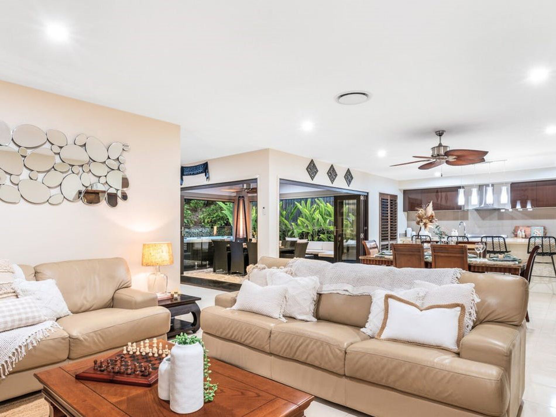 4 Kimberley Creek Road, Upper Coomera