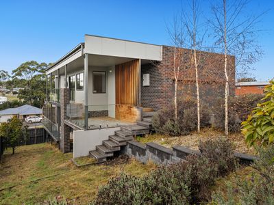 5 Reeves Crescent, Kingston