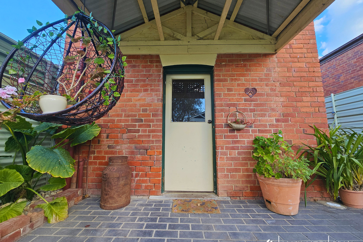 209 & 209A Allan Street, Kyabram