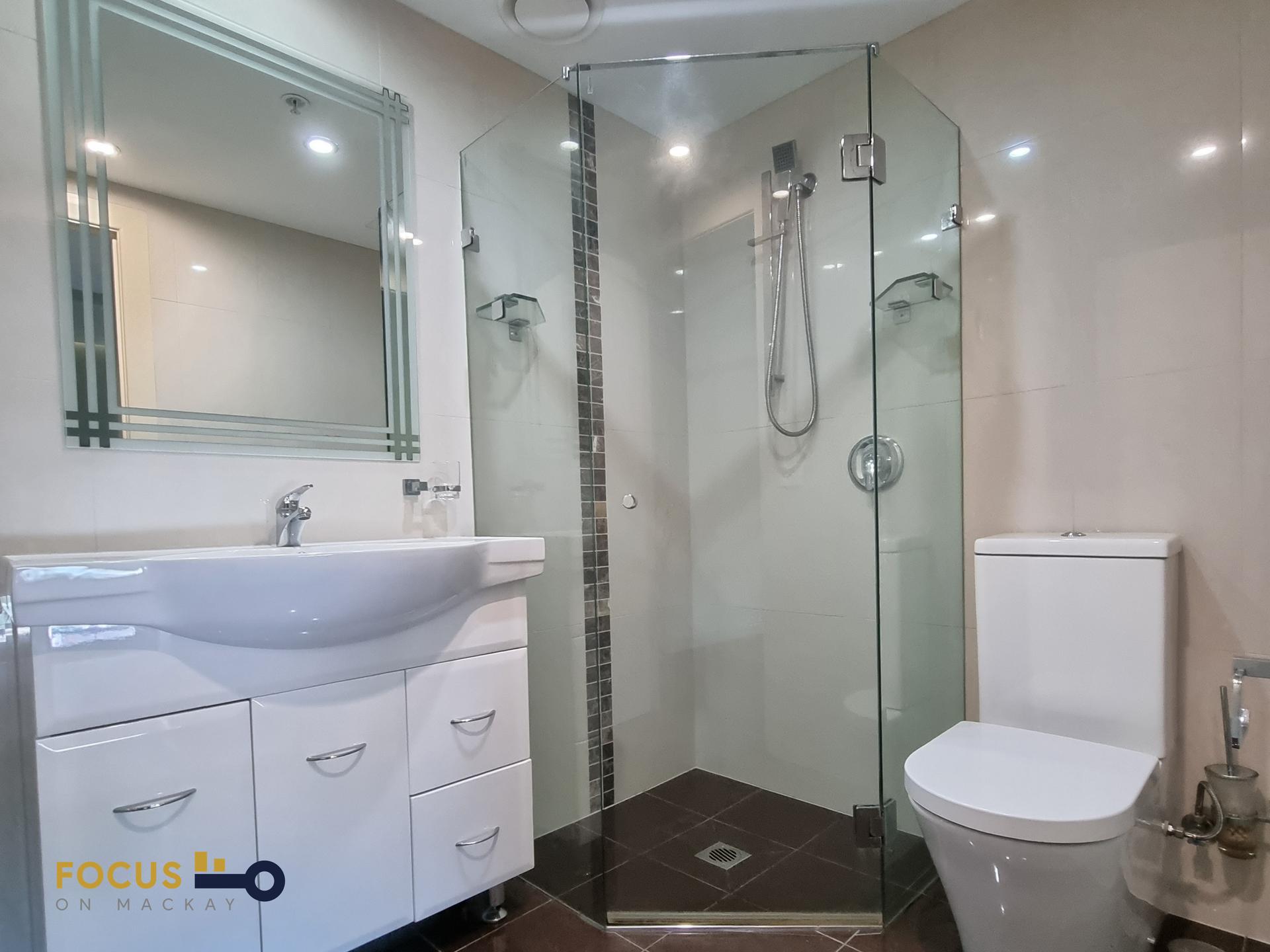 1004 / 27 River Street, Mackay