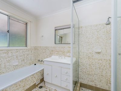 25 Early Street, Crestwood