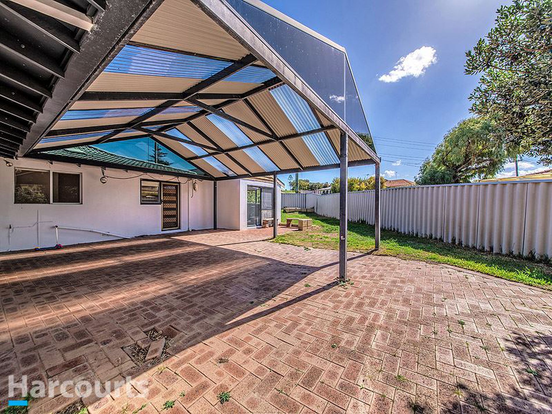 2 Chrisp Place, Yanchep