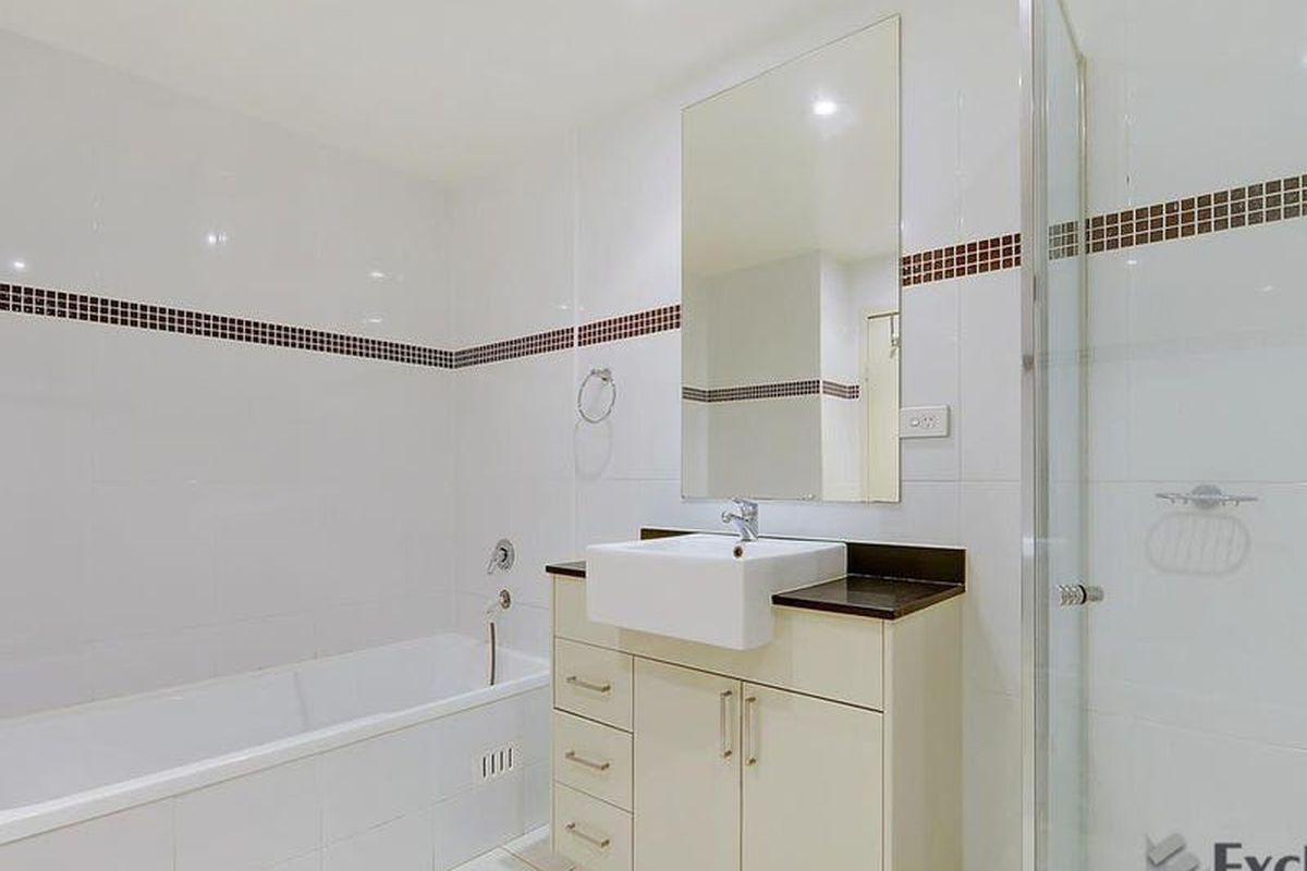 913 / 1C Burdett Street, Hornsby