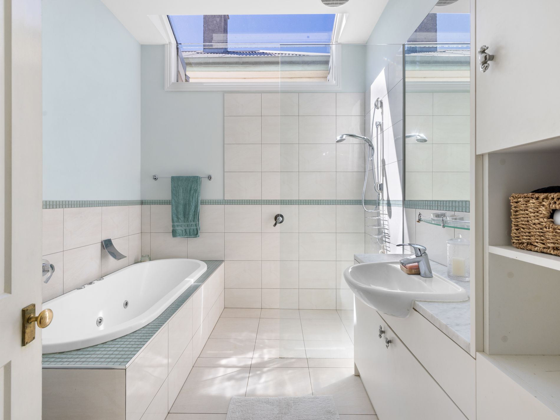 19 Railway Crescent, Williamstown