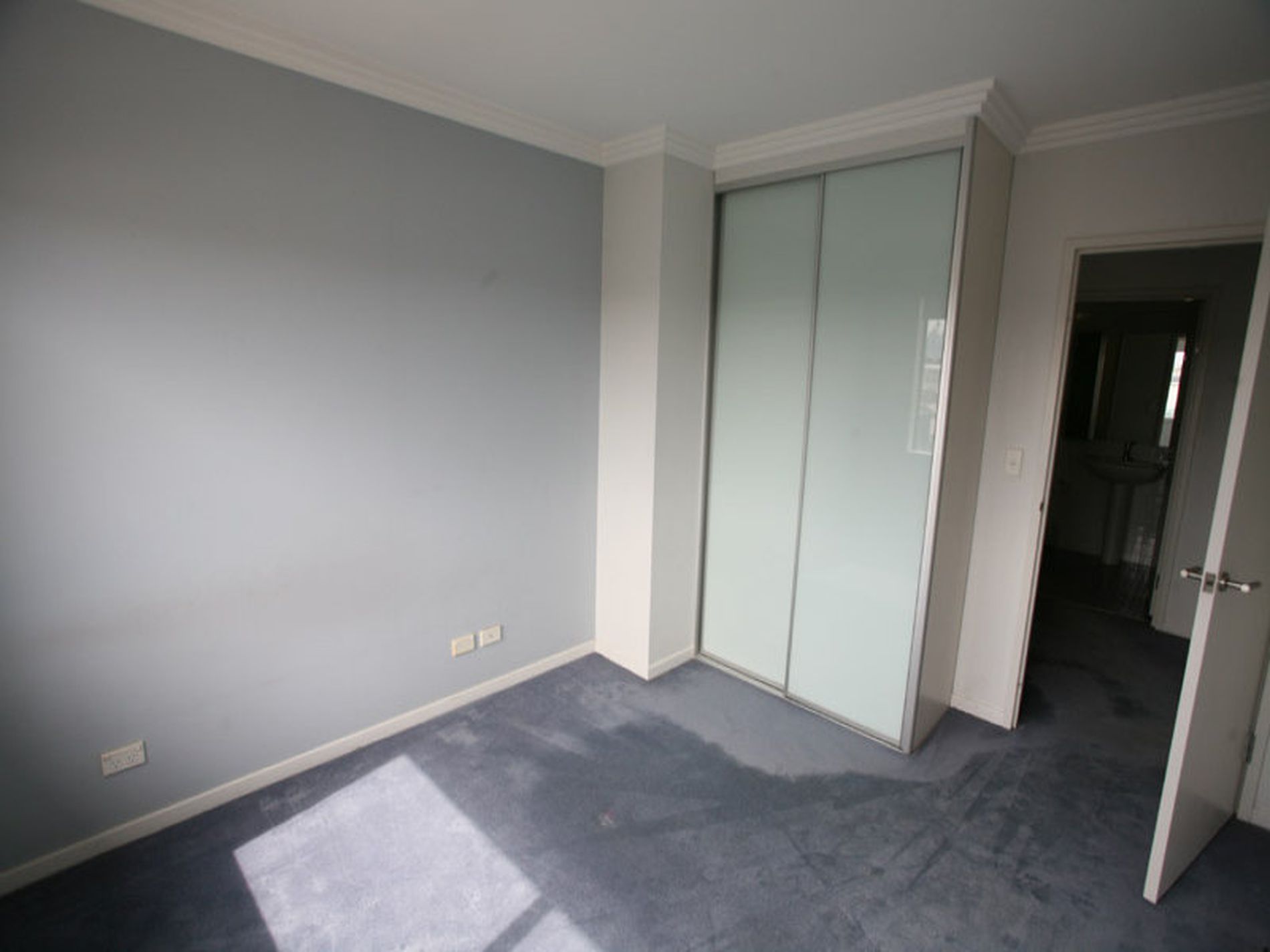 16608 / 177-219 Mitchell Road, Alexandria