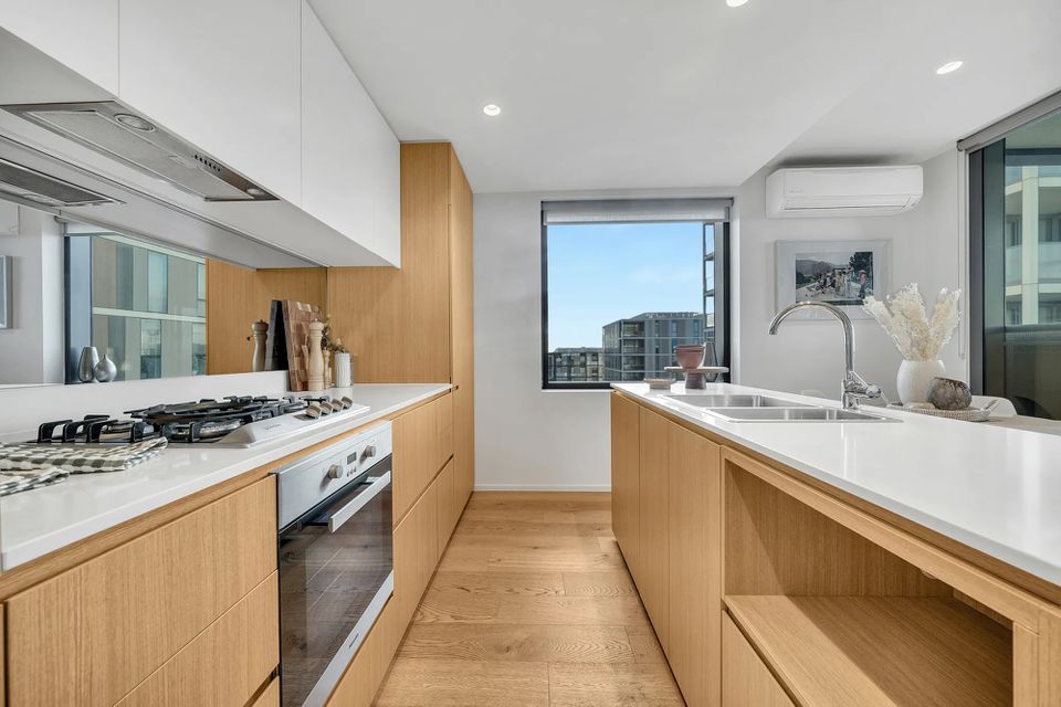 704 / 8C Evergreen Mews, Armadale