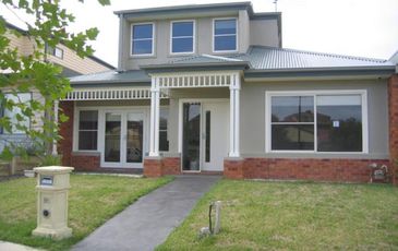 86 Fieldstone Boulevard, Beaconsfield