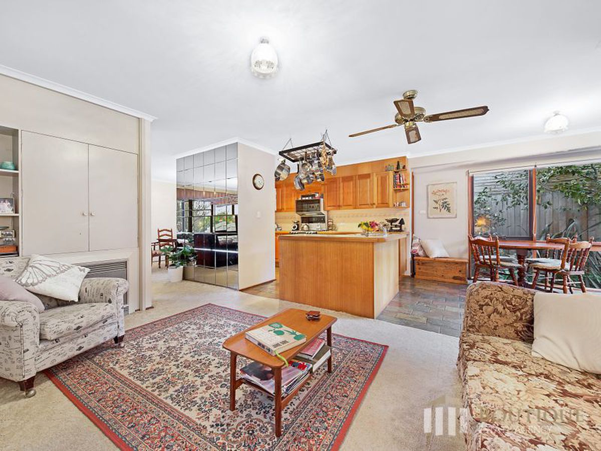 7 Greenhill Court, Dandenong North