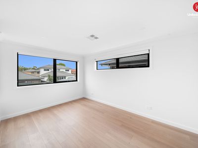 12 Calendula Court, Casula