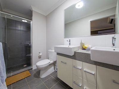 58 Feathertail Place, Wakerley