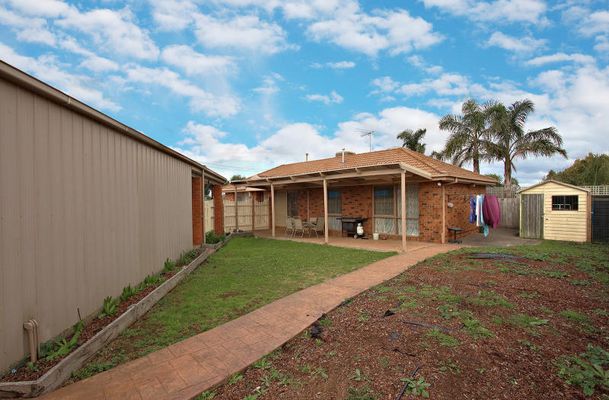 15 Silverton Court, Craigieburn