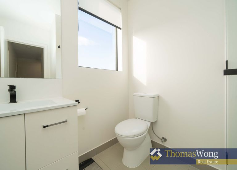 4 / 302 Huntingdale Road, Huntingdale