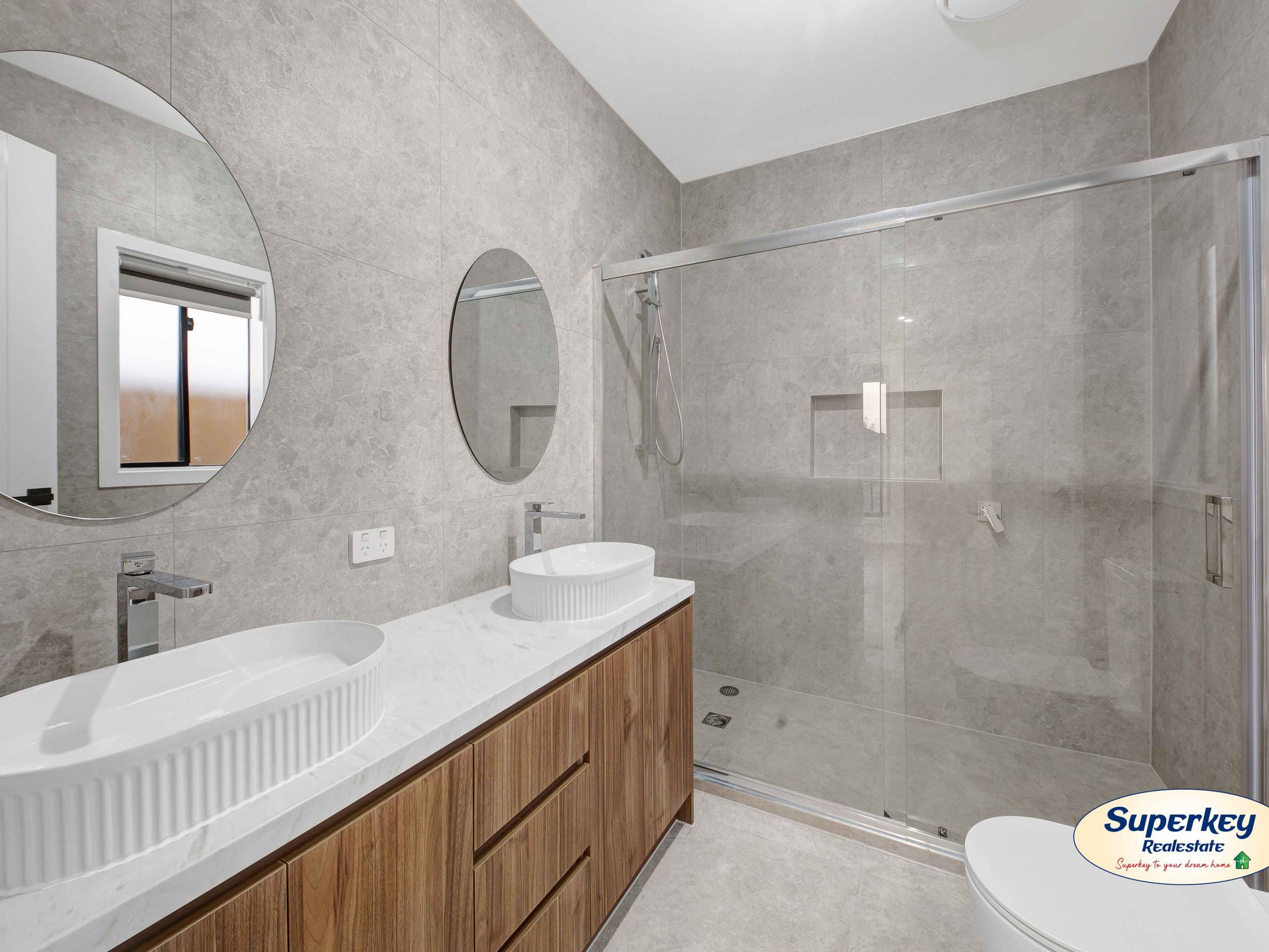 24 Velvet Way, Tarneit