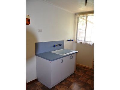 86 Lakeside, Mount Beauty