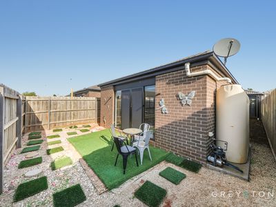 16 Abbott Street, Melton South