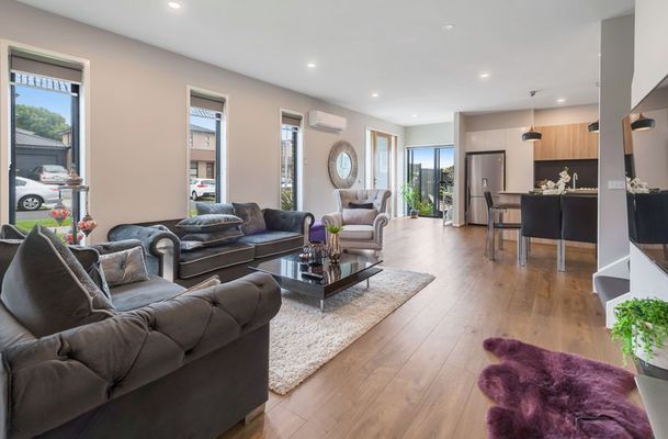 4 Merlynston Close, Dallas