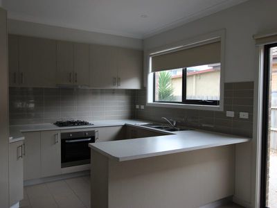 1B Roma Street, Bell Park