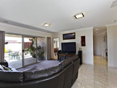 11 ALEXANDER Close, Strathfieldsaye
