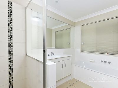 4 Sunny St, Doolandella