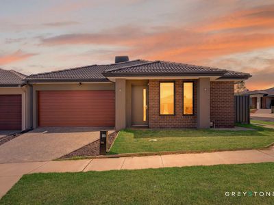 86 Highline Boulevard, Truganina