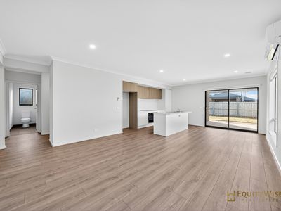 20 Ellisburg Street, Manor Lakes