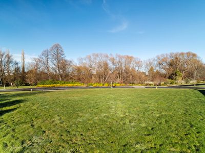 4 Three Kings Court, Outram