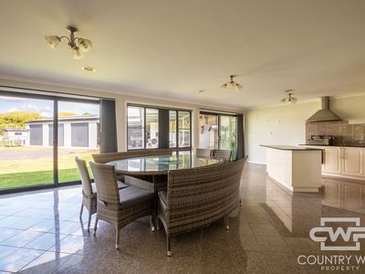 423 Grey Street, Glen Innes