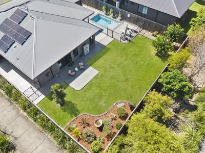 41 Ngungun Crescent, Glass House Mountains