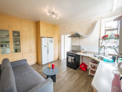 249 North Road, North East Valley