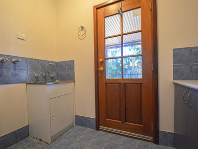 2 Cockatoo Court, South Hedland