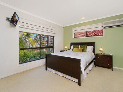 24 Bond Street, Rochedale South