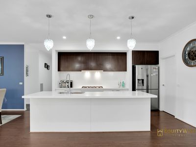 25 Praline Street, Manor Lakes