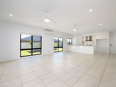6 Colac Close, Kialla