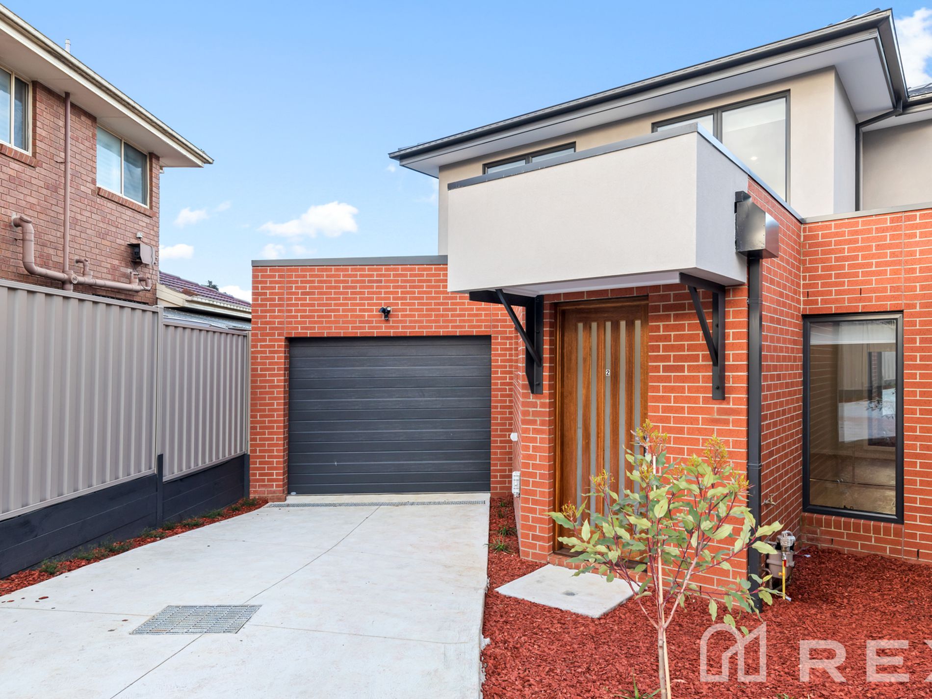 2 / 8 Landhill Court, Hallam
