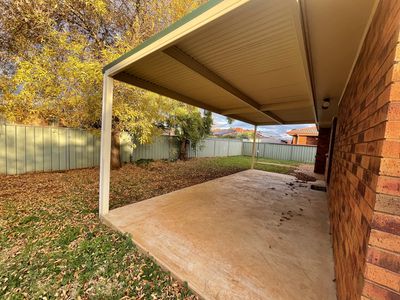 9 Eumung Street, Dubbo