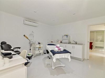 6 / 145 Exilis Street (Kent Close), Springwood