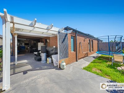 6 Tesla Grange, Clyde North