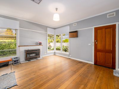 6  Regent Street , Shepparton