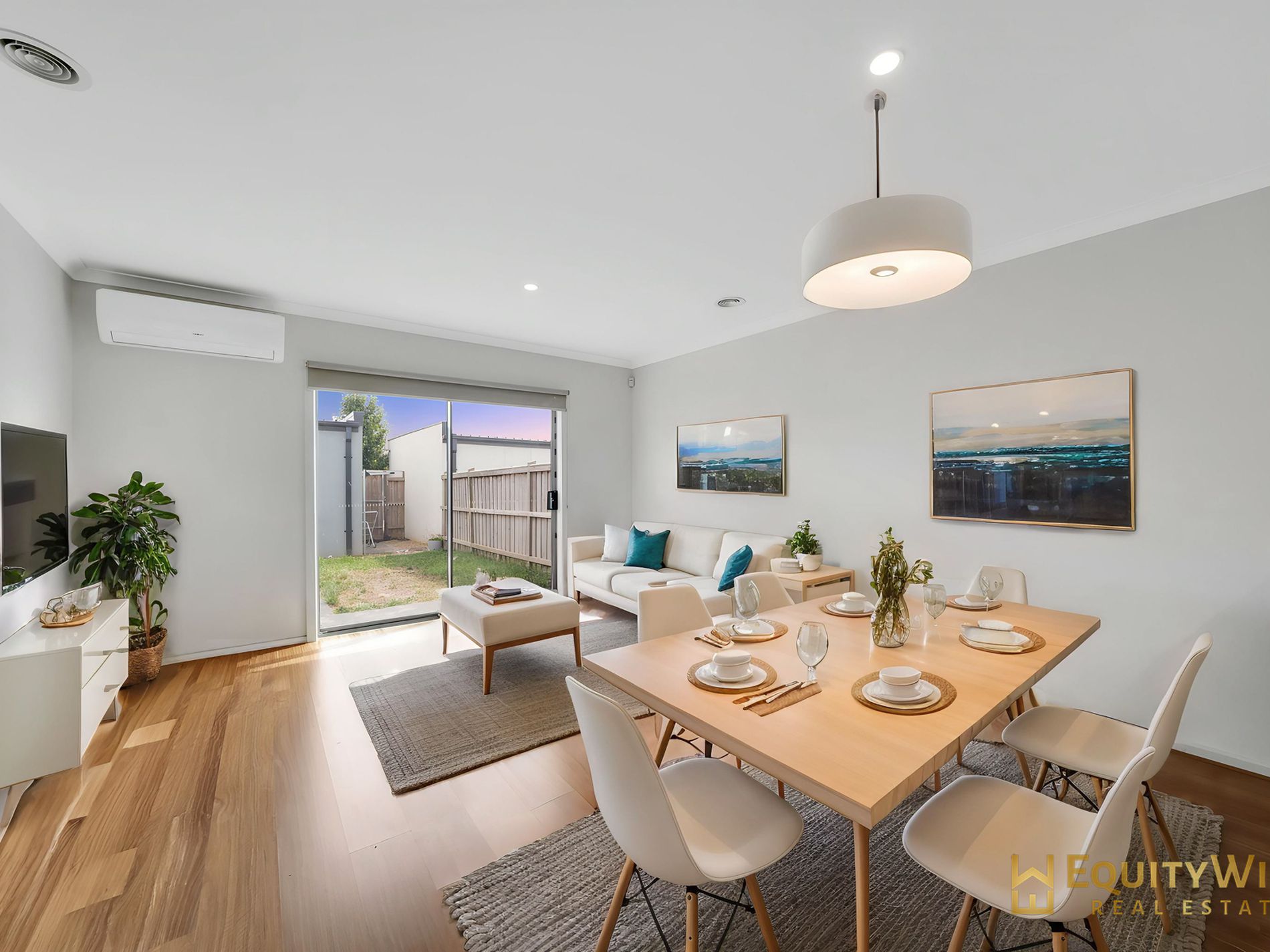 15 Dalston Path, Wyndham Vale