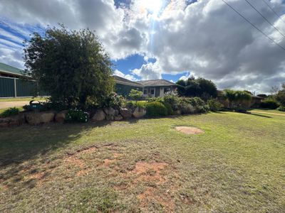 15 Windsor Circle, Kingaroy