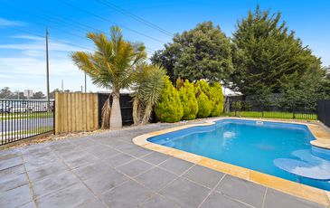 70 WOODS STREET, Beaconsfield