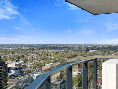 2408 / 826 Whitehorse Road, Box Hill