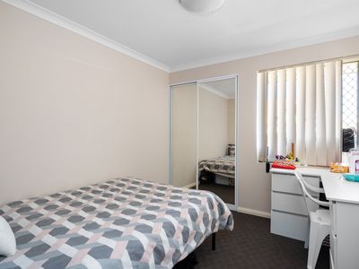 4 / 18 Hanbury Street, Kalgoorlie