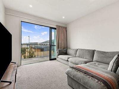 12/1 Genevieve Lane, Hobsonville